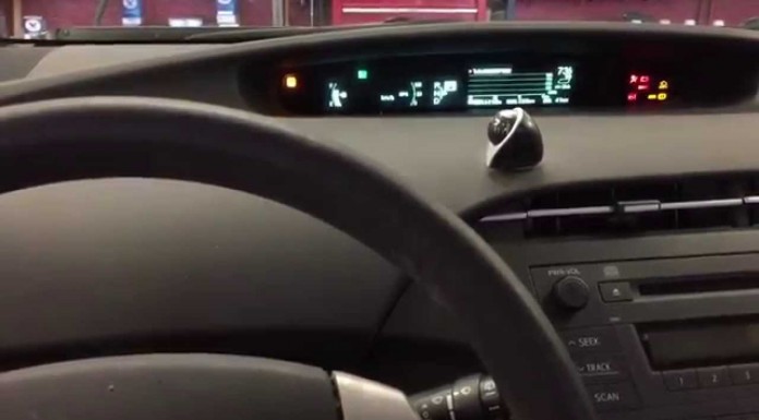 How To Reset Toyota Prius MAINT REQD Light